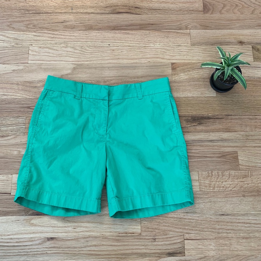 J.Crew Chino Kelly Green Shorts 7” Length